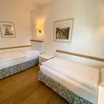 Appartement-hotel Timmendorfer Lägenhetshotell 4*