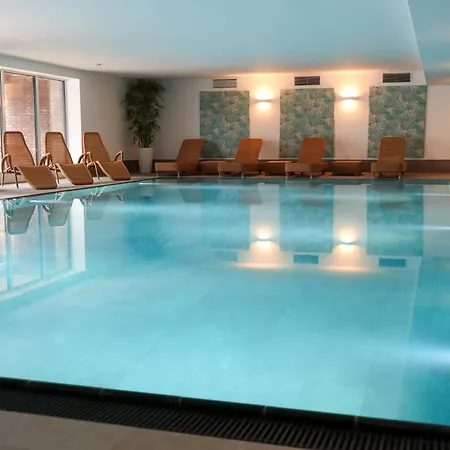 Appartement-hotel Timmendorfer Apart-hotel 4*