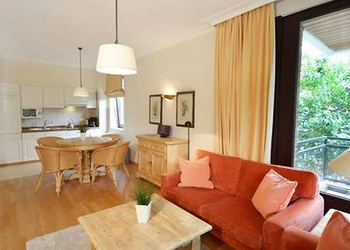 Appartement-hotel Timmendorfer Apart-hotel 4*