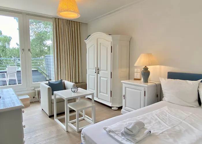 Appartement-hotel Timmendorfer 4*